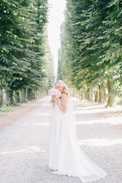 Fotógrafo de bodas Olya Kobruseva (leeloothefirst). Foto del 2 de julio 2018