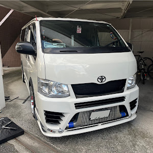 ハイエースバン TRH200V