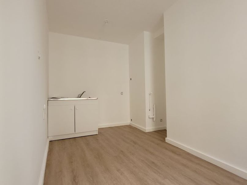 Vente appartement 2 pièces 38 m² à Sauveterre-de-Béarn (64390), 84 500 €