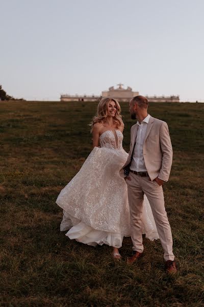 Fotógrafo de bodas Viktória Akbariová (wixana). Foto del 15 de marzo