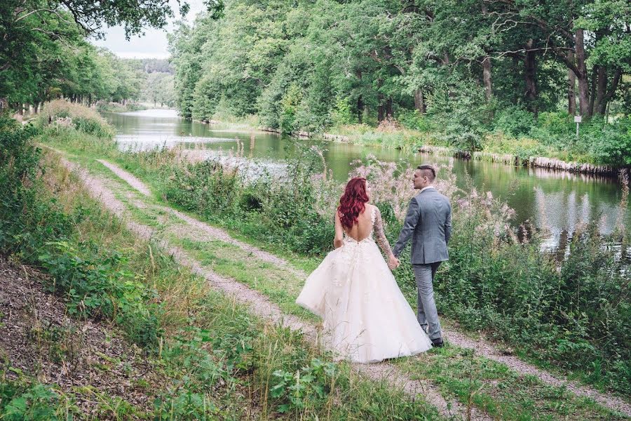 Fotografo di matrimoni Malin Af Kleen (fotografafkleen). Foto del 30 marzo 2019