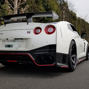 NISSAN GT-R R35