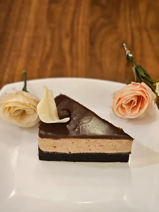 Chocolate Mousse Pastry