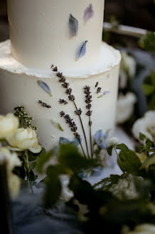 Fotografo di matrimoni Vera Cahajlova (whiteparrot). Foto del 5 aprile 2023