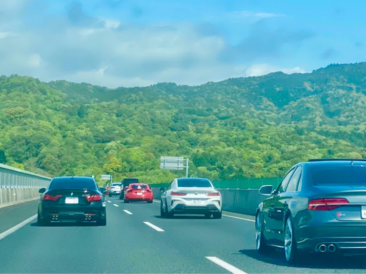 4シリーズ グランクーペのR8・セントレア空港・アウディ・BMW・プチツーリングに関するカスタム事例の投稿画像14枚目