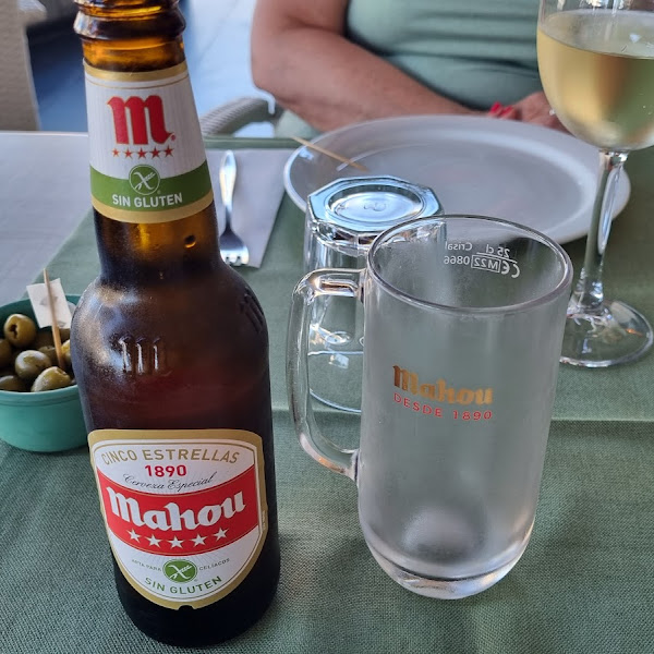 GF MAHOU beer