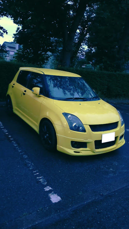 スイフトスポーツの自動車税の季節ですね・車検なんて無くなればいいのに😟・金はないけどいじりたい。・バイザーレス派・zc31sに関するカスタム事例の投稿画像1枚目