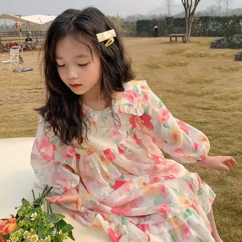 Robe longue en mousseline florale à manches longues pour fille, parfaite pour les vacances et les fêtes. Élégante et confortable!