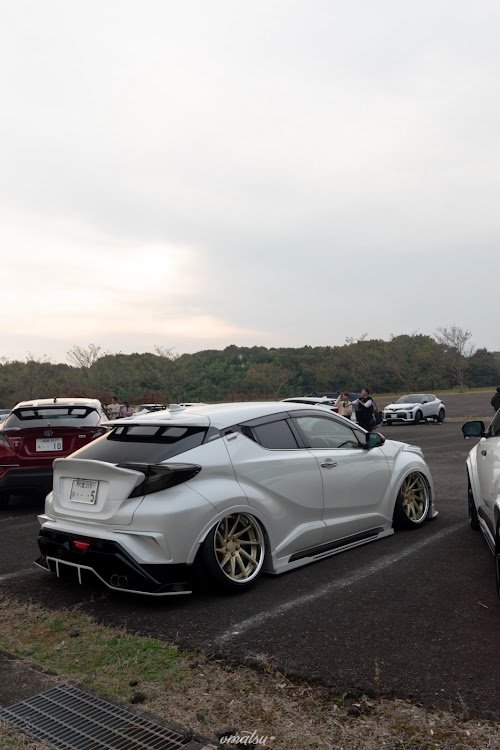 C-HRのKuhl Racing・写活の秋・オフ会・岐阜MTに関するカスタム事例の投稿画像6枚目