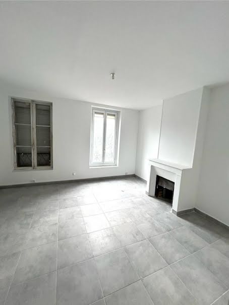 Vente appartement 1 pièce 21 m² à Stains (93240), 75 000 €