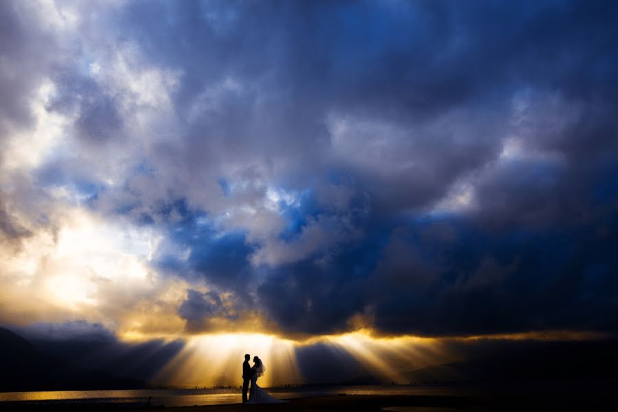 Fotografo di matrimoni Nhat Hoang (nhathoang). Foto del 23 dicembre 2018