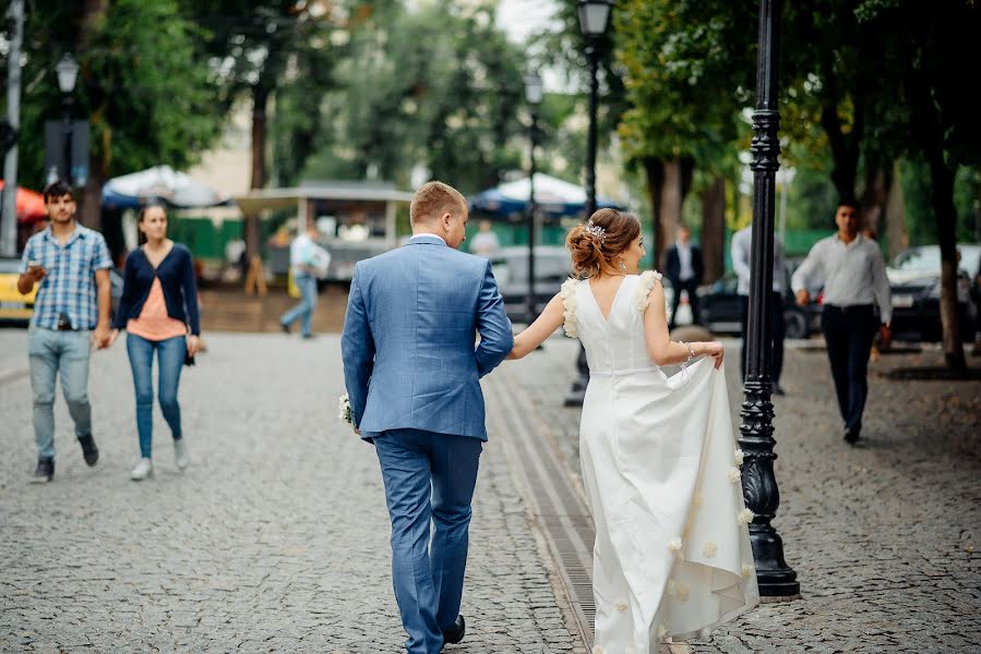 Pulmafotograaf Golden Studio (goldenstudiomd). Foto tehtud 21 märts 2018