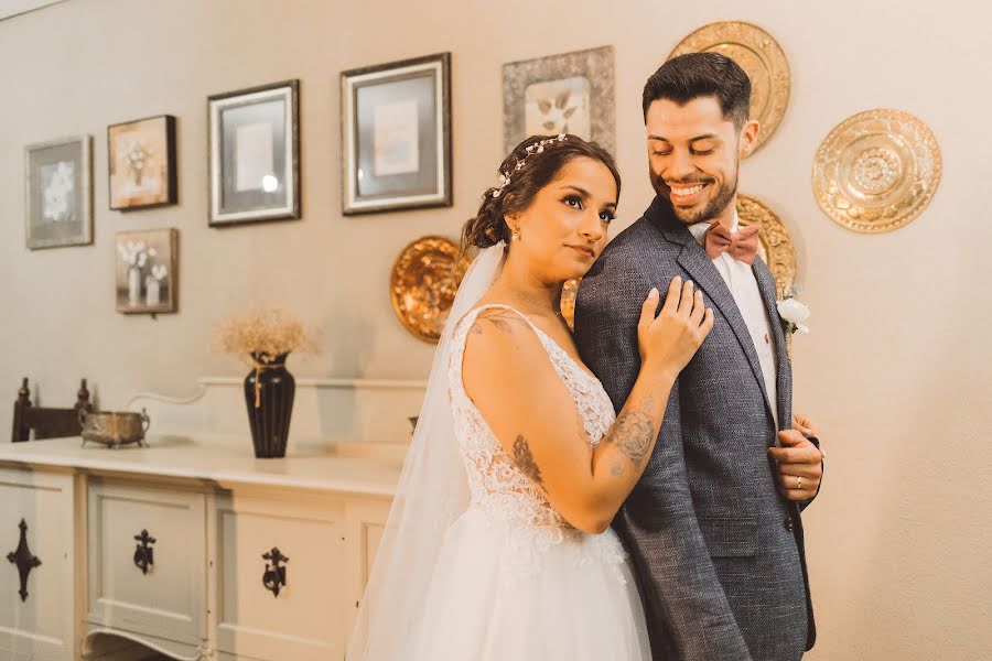 Fotógrafo de casamento Lucas Tartari (ostartaris). Foto de 23 de setembro 2022