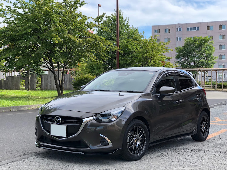 デミオの#mazdademio・残暑お見舞い申し上げます・Auto Exeブレーキフルードキャップに関するカスタム事例の投稿画像1枚目