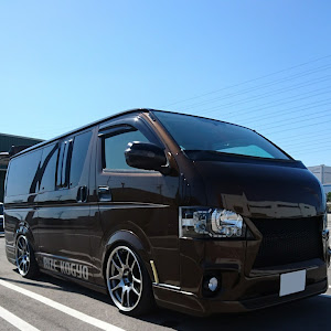 ハイエースバン TRH200V