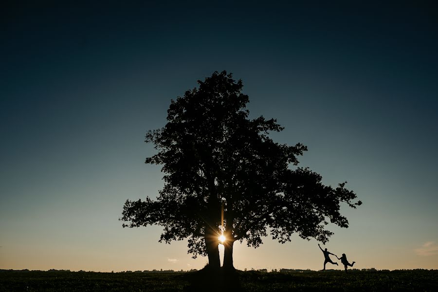 結婚式の写真家Dmitriy Sermyazhko (sermyazhko)。2021 2月4日の写真