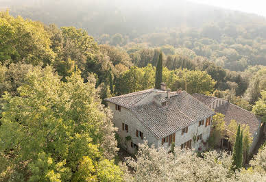 Corps de ferme avec jardin 9