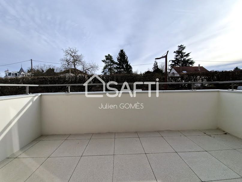 Vente appartement 2 pièces 45 m² à Lagny-sur-Marne (77400), 243 000 €