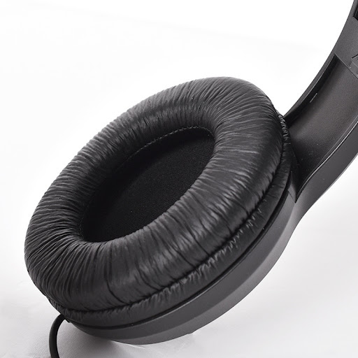 Title 4, Fully Enclosed Headworn Monitoring Earphones de...