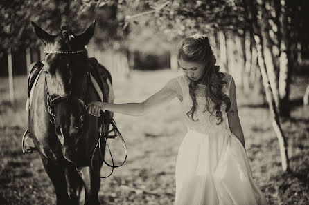 Fotografo di matrimoni Anton Eroshin (antoneroshin). Foto del 25 maggio 2015