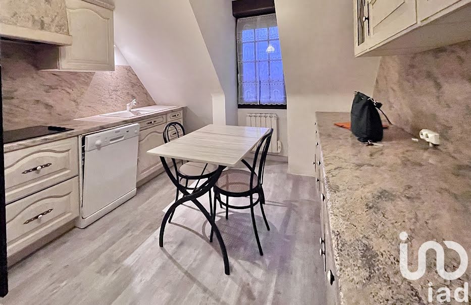 Vente appartement 3 pièces 74 m² à Auxerre (89000), 131 000 €