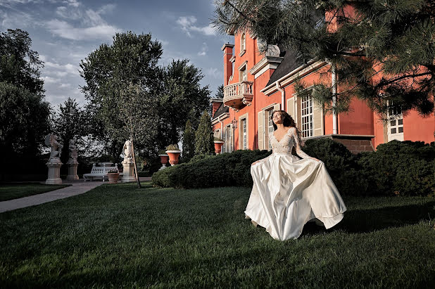 Fotógrafo de casamento Oleg Kostin (studio1). Foto de 21 de setembro 2018