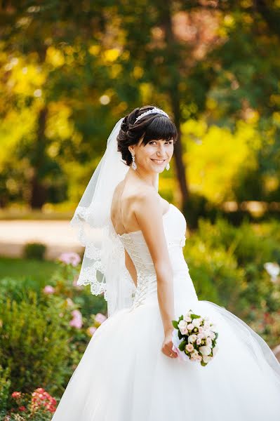 Fotógrafo de casamento Talyat Arslanov (arslanov). Foto de 4 de outubro 2015
