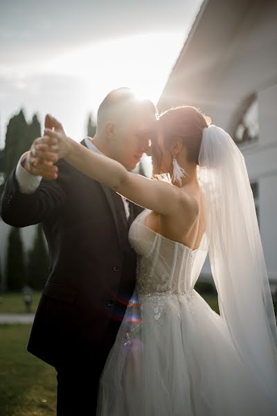 Fotógrafo de casamento Ilona Fedkovich (fedkovichilona). Foto de 4 de maio 2023