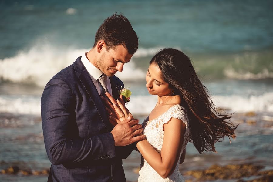 Fotógrafo de casamento Linda Lodeto (vitavisualstudio). Foto de 25 de setembro 2021