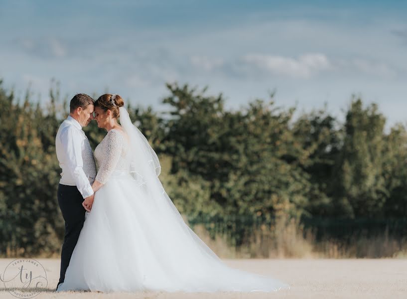 Vestuvių fotografas Terry James (terryjamesphoto). Nuotrauka 2019 gegužės 30