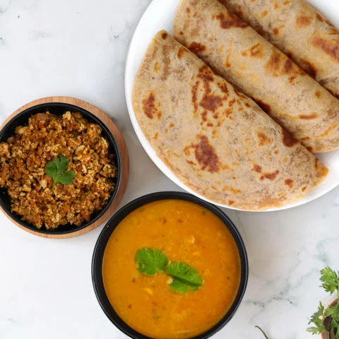 Veg Keema, Yellow Dal Tadka, Paratha Thali