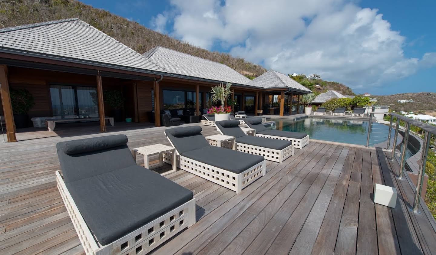 Seaside villa and terrace Saint Barthelemy