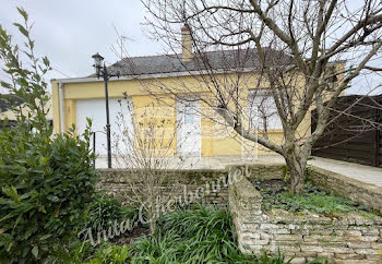 maison à Montreuil-Bellay (49)