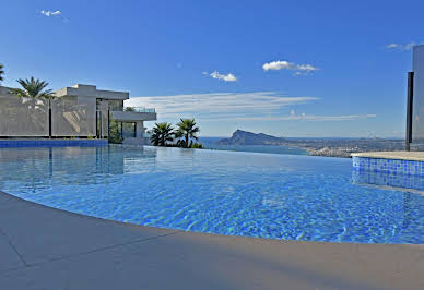 Villa with pool and terrace 14