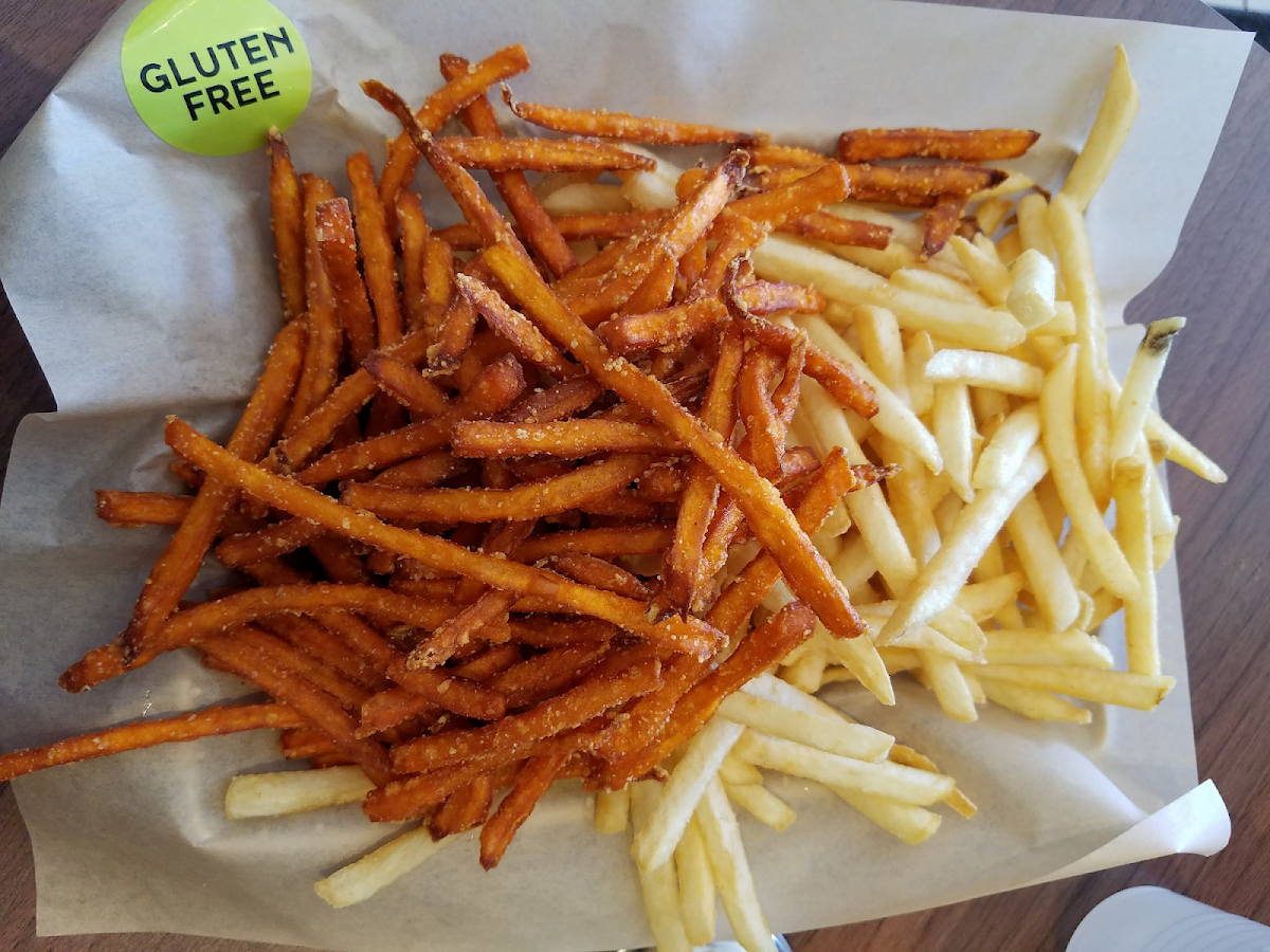 Gluten-Free Fries at Burger 21