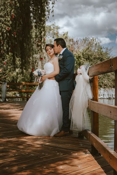 Wedding photographer Stefano Santillan Andrade (stefano96). Photo of 3 March 2022