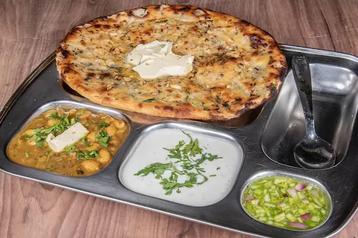 Cheese Garlic Special Kulcha