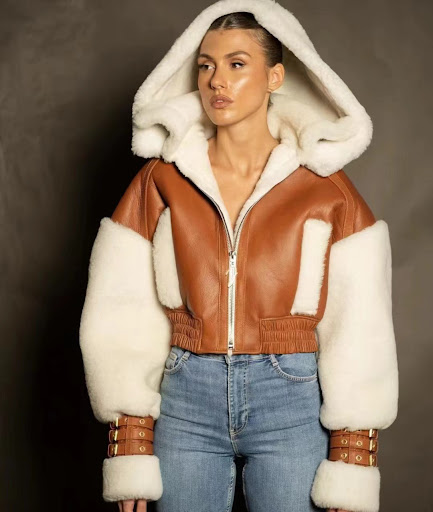 Title 2, Womens Fur One-piece Lamb Fur Short Coat, luxu...