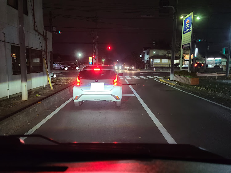 スイフトスポーツのオイル交換&エレメント交換・これって交通ルール守ってるの破ってんの？に関するカスタム事例の投稿画像4枚目