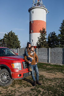 Fotógrafo de casamento Oleg Gorbatko (gorbatkooleg). Foto de 15 de abril 2017