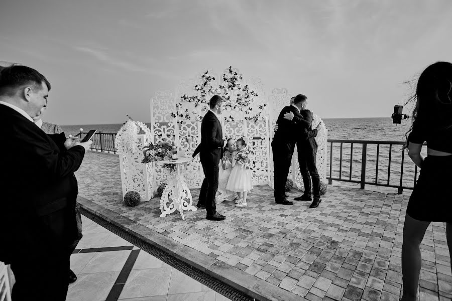 Fotografo di matrimoni Marina Kolganova (kolganoffa). Foto del 2 aprile 2019