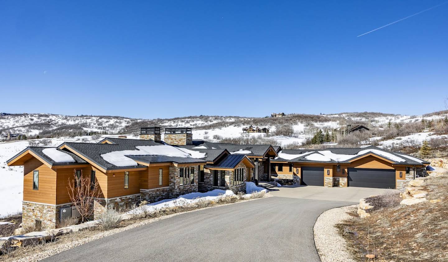 House with terrace Park City