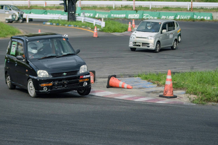 プレオのDIY・草レースに関するカスタム事例の投稿画像5枚目