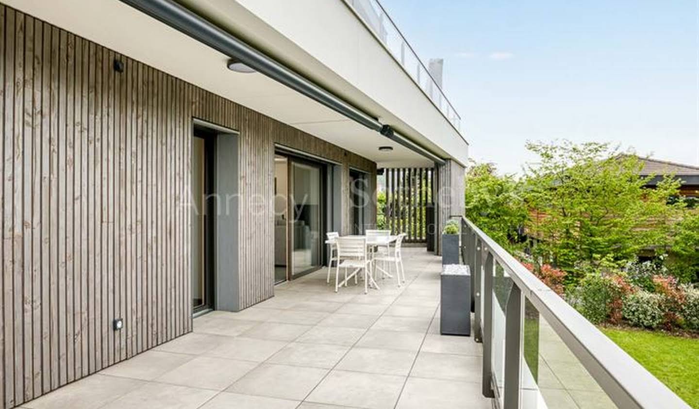 Apartment with terrace Annecy-le-Vieux