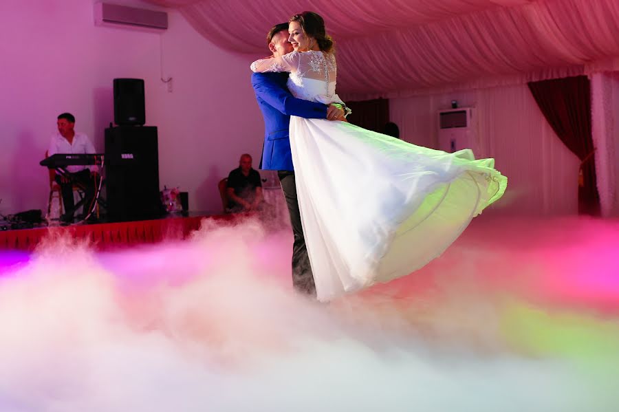 शादी का फोटोग्राफर Alex Fertu (alexfertu)। नवम्बर 18 2018 का फोटो