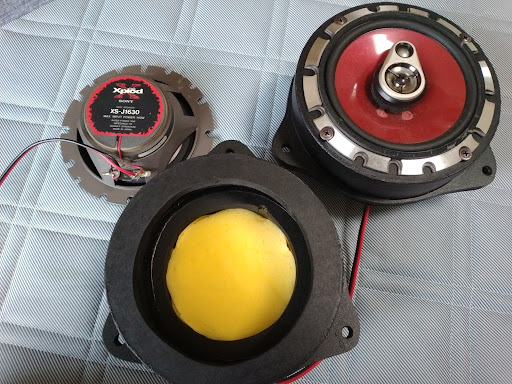 ワゴンrスティングレー Mh23sの自作エンクロージャー 適当クオリティ スピーカーボックス自作 密閉式エンクロージャーに関するカスタム メンテナンスの投稿画像 車のカスタム情報はcartune