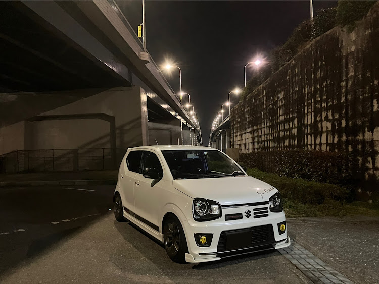 アルトワークスの深夜のドライブに関するカスタム事例の投稿画像1枚目