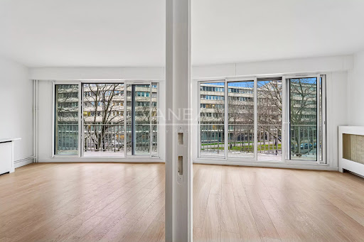 Apartment 4