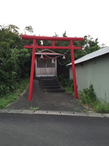 名前の無い神社