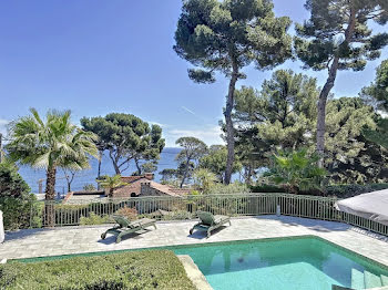 villa à Antibes (06)